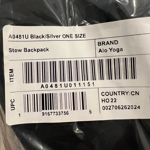 ALO Yoga Charcoal Men's Backpack - Picture 2 of 4